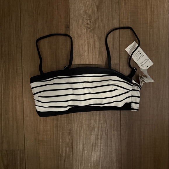 Cupshe Other - Cupshe swimsuit top small